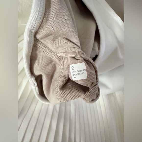 NWT Scoop-Neck Pleated Linerless Tennis Dress - White - 2 - Picture 10 of 13